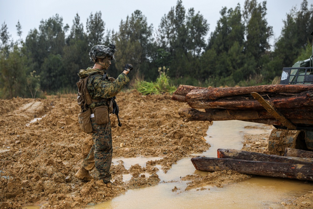 9th Engineer Support Battalion Marines Execute Marine Corps Combat Readiness Evaluation