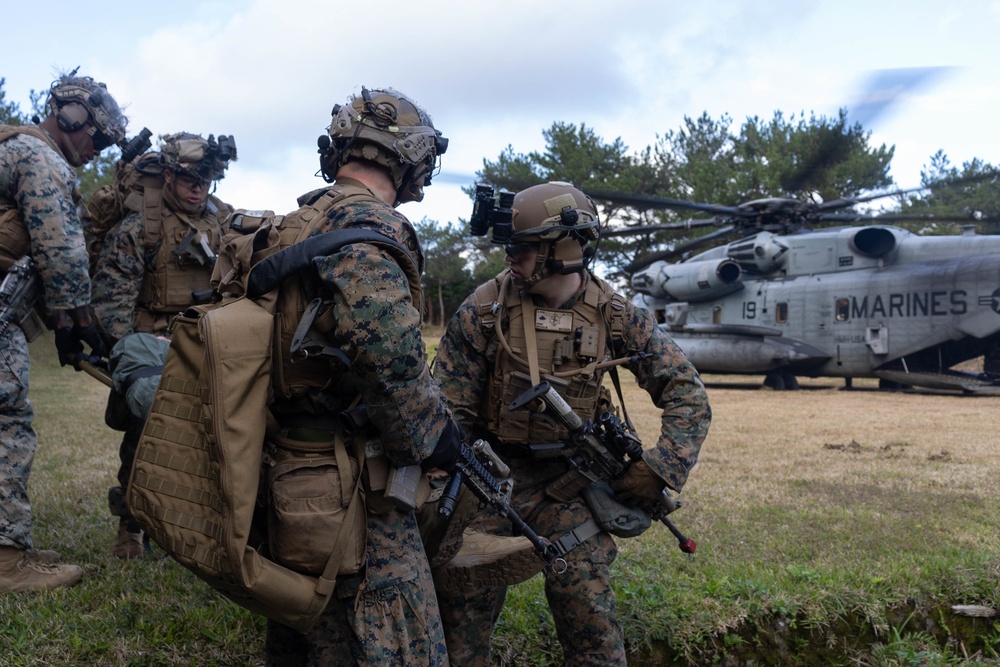 Battalion Landing Team 1/4 conducts TRAP exercise