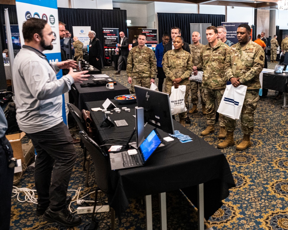 Tech Expo comes to Ramstein