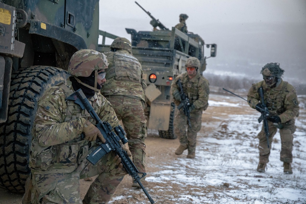 173rd Airborne Brigade train at the Novo Selo Training Site in Bulgaria