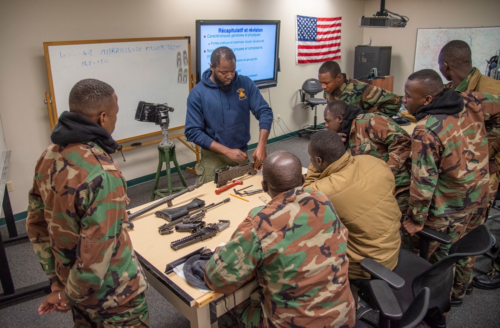 Partner Nation Instructor at NAVSCIATTS Instructs Riverine AFRICOM Semester