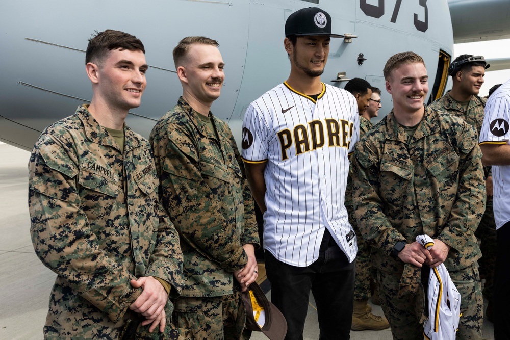 Padres Visit 3rd MAW Marines at Miramar