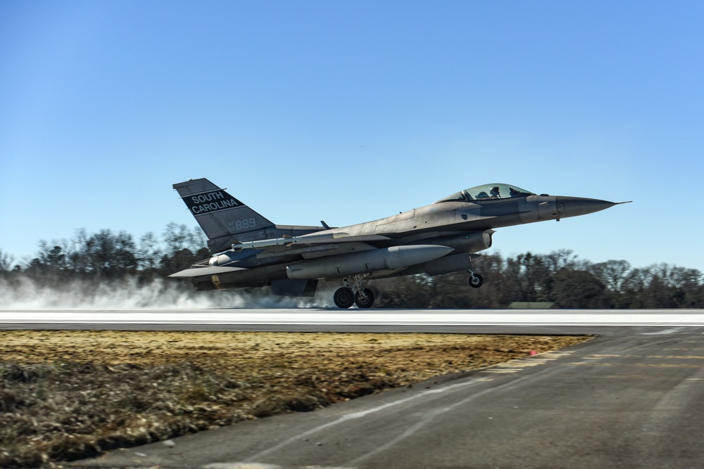 Swamp Fox F-16 fighter jets return to McEntire JNGB