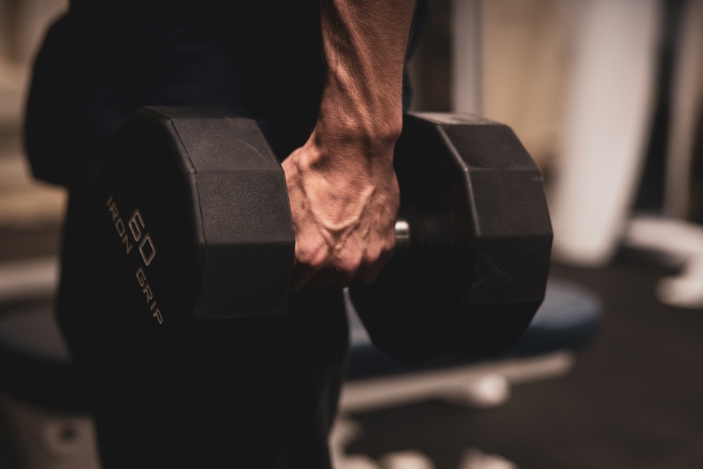 26th MEU Marine uses personal fitness to support peers