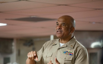 Phillip Brashear Visits USS Iwo Jima
