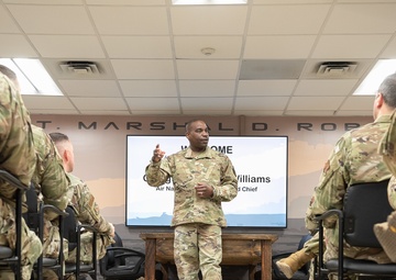 CMSGT Williams Visits 138FW