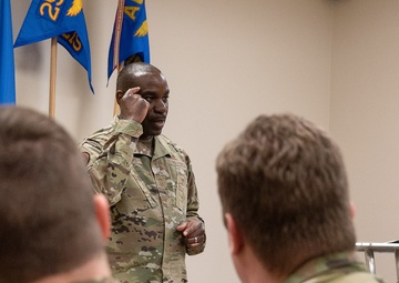CMSGT Williams Visits 138FW