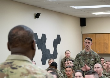 CMSGT Williams Visits 138FW