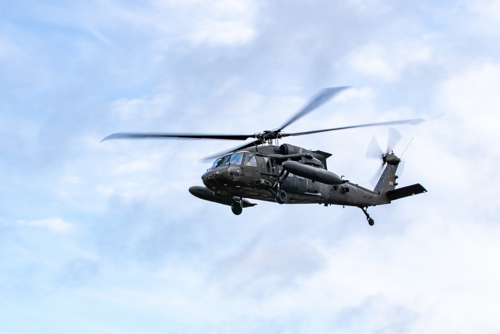 UH-60M Black Hawk training flight