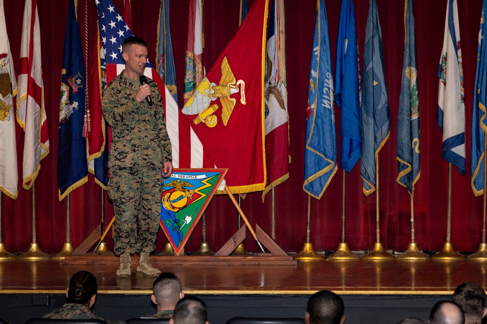 Sgt. Maj. Young Takes Sword of Office at MCAS Miramar