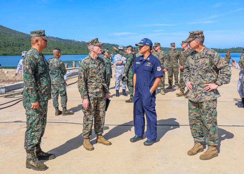 MARFORPAC Marines tour Naval Detachment Oyster Base during PHL-MARFORPAC M2M Staff Talks