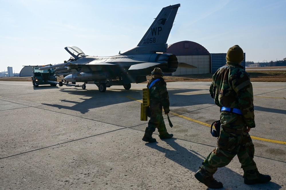 35th FGS Practices Rapid Maintenance