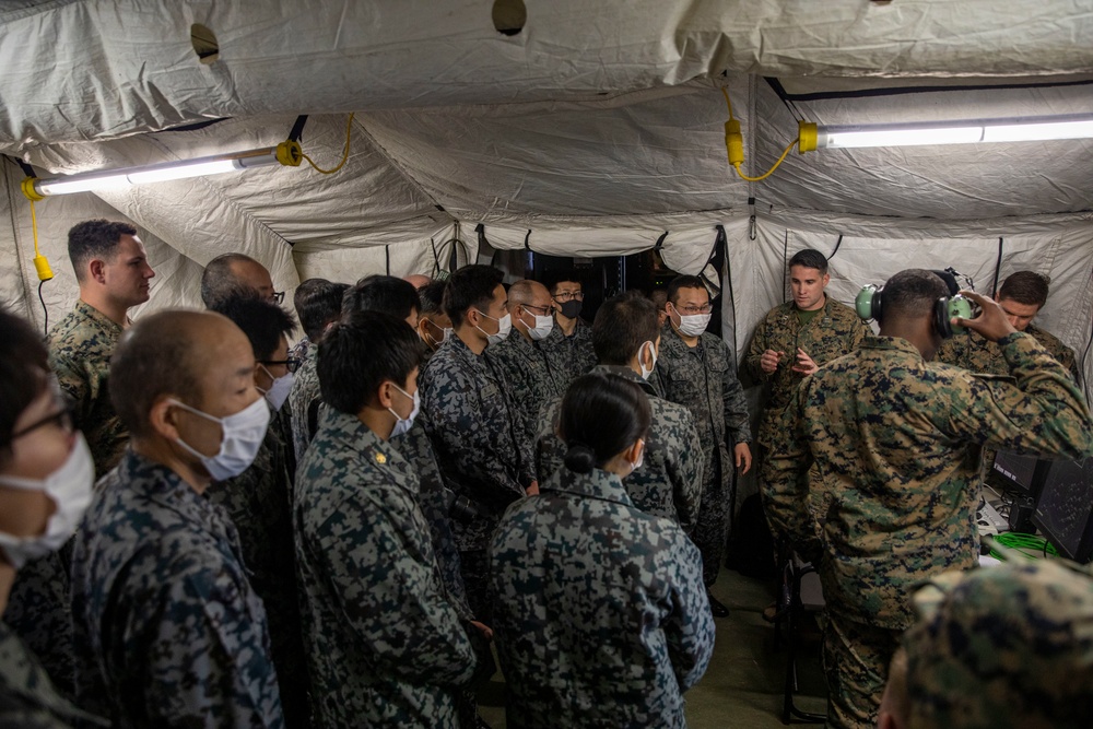 JASDF and U.S. Airmen Tour MACS-4’s ATNAVICS in Yokota