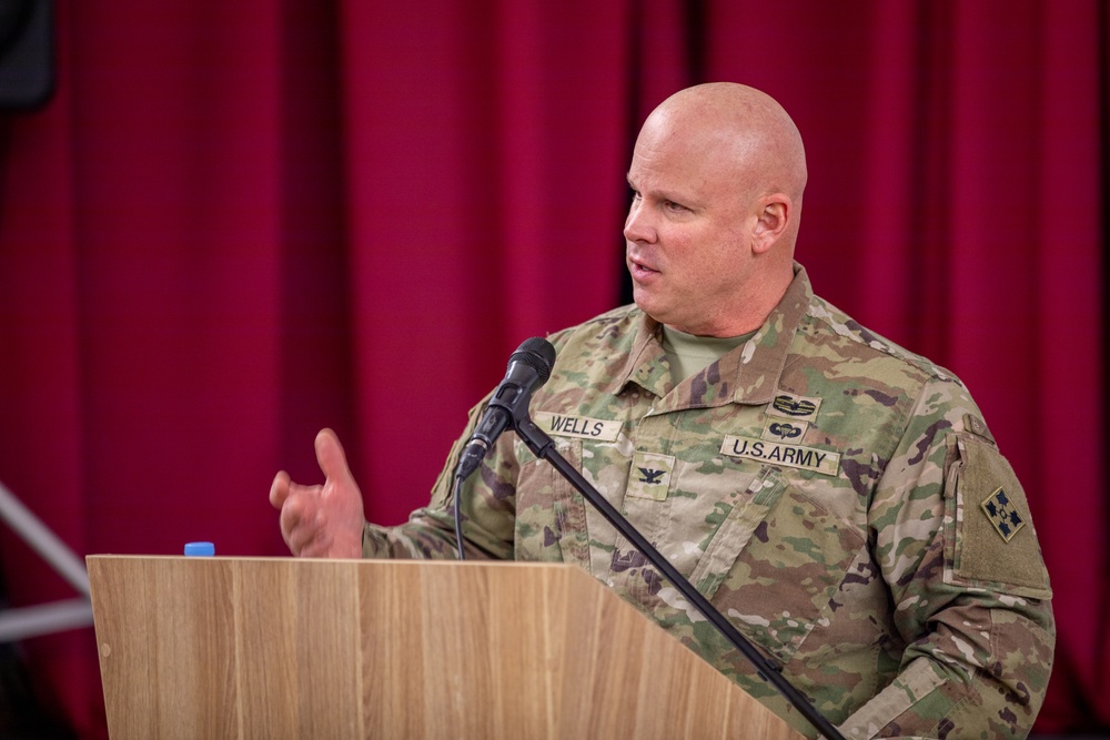 4th Infantry Division Artillery Takes Command from 1st Infantry Division in the Baltics Theater