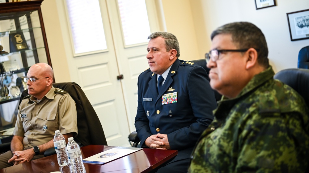 Colombian Military Attache Visits the IADC
