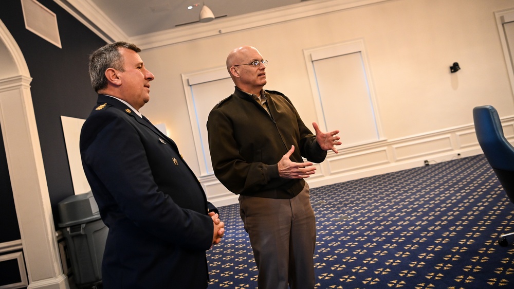 Colombian Military Attache Visits the IADC