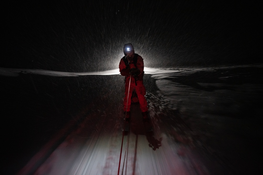 3rd ASOS special warfare Airmen conduct unsupported, sustained cold-weather training during Operation Agipen 2: Part II