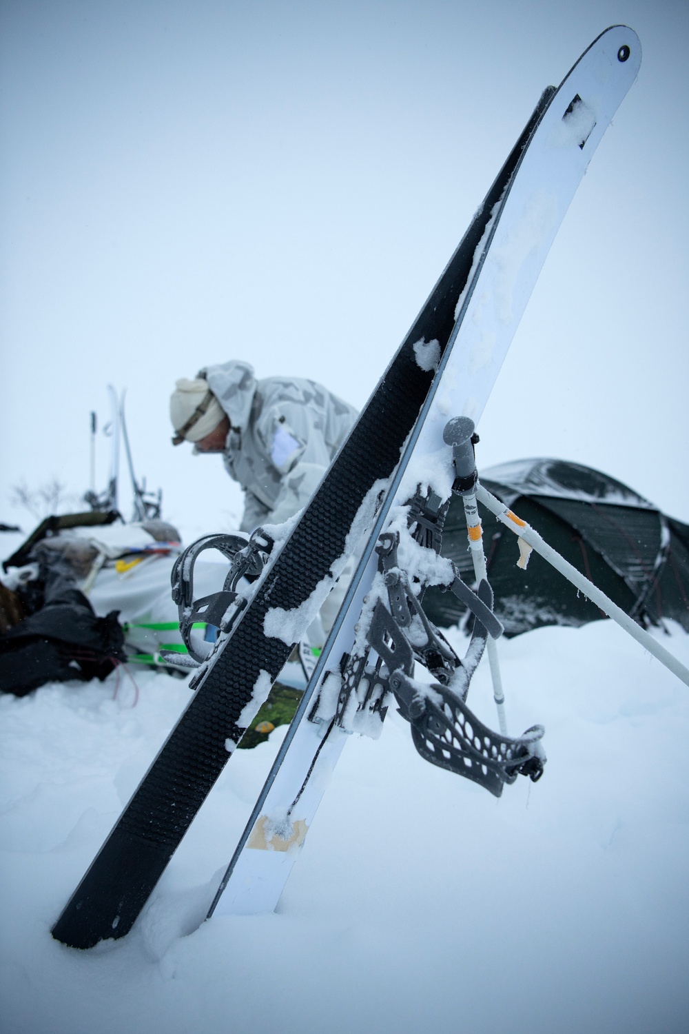 3rd ASOS special warfare Airmen conduct unsupported, sustained cold-weather training during Operation Agipen 2: Part II