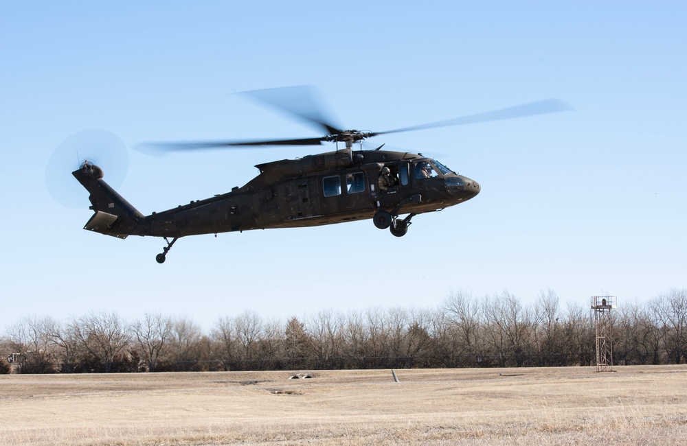 22 SFS conducts helo training with U.S. Army