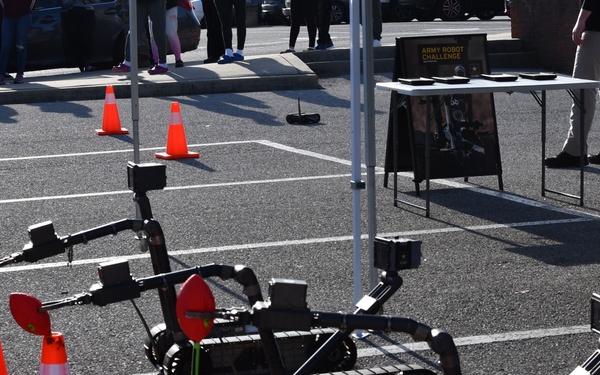 Students at Lansdowne learn Robotic control during the Army's Robot Challenge