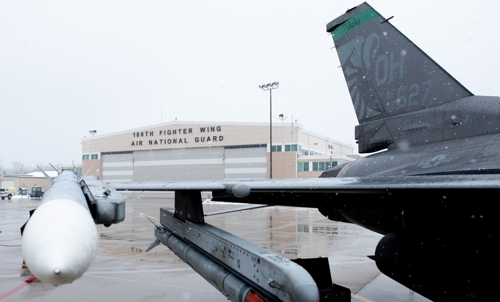 180FW Conducts Mission During Winter Weather