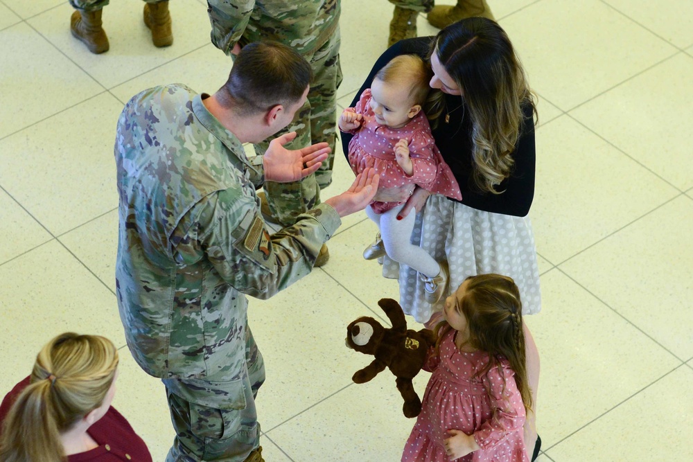 Maine Air National Guard personnel return from six-month deployment