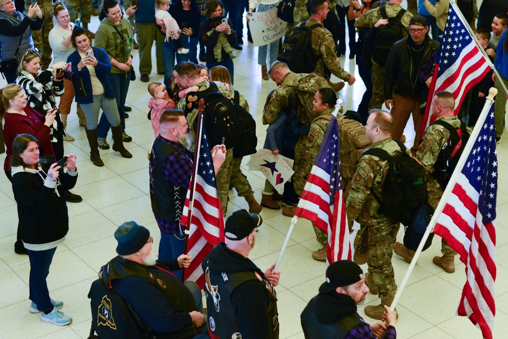 Maine Air National Guard personnel return from six-month deployment