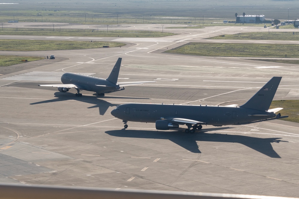 Travis AFB conducts combined KC-10, KC-46 integrated mission sortie training