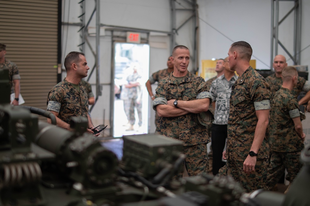 DVIDS - Images - Maj. Gen. Liszewski visits MCBH [Image 6 of 8]