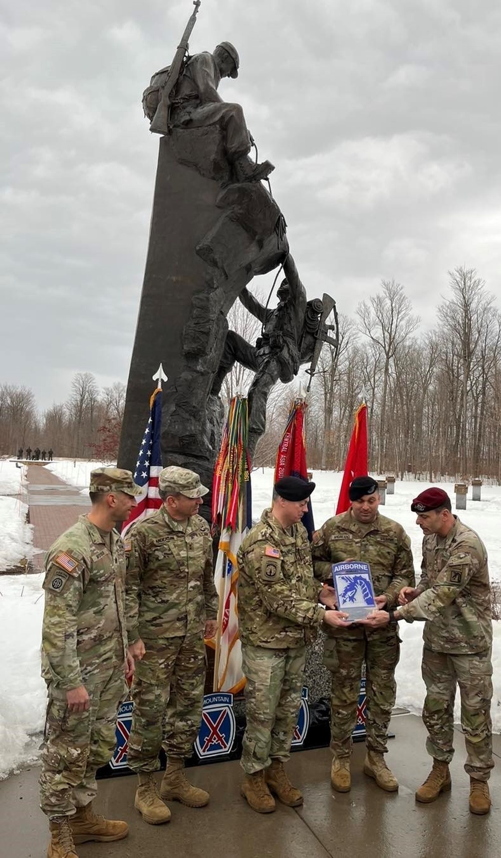 DVIDS News Fort Drum Soldiers awarded for excellence in maintenance