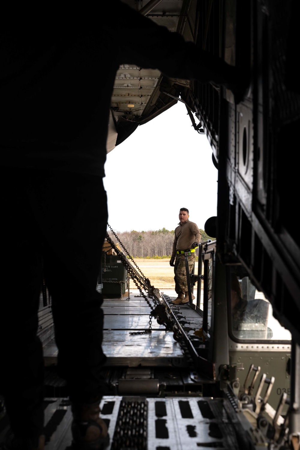 436th APS Airmen move the mission