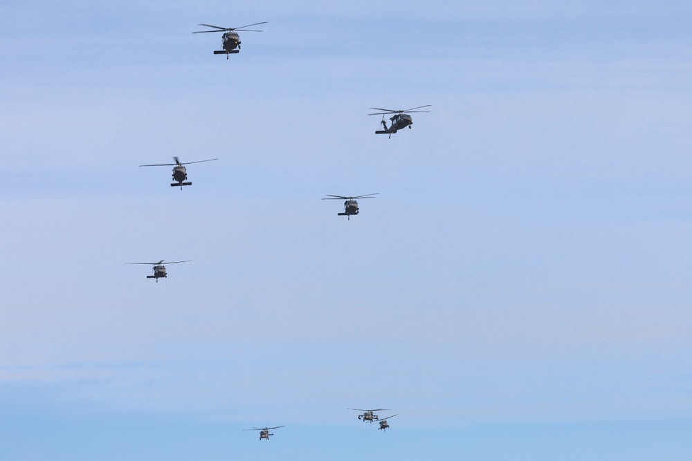 Connecticut Army Aviators Deploy to Support Operation Inherent Resolve