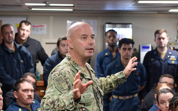Vice Adm. Kilby Visits PSE