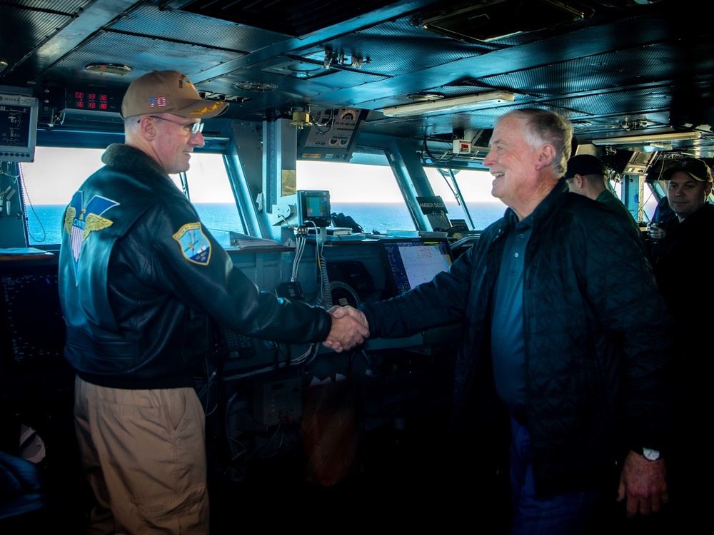 USS Carl Vinson (CVN 70) Sailors Host Dan Quayle in the Pacific Ocean