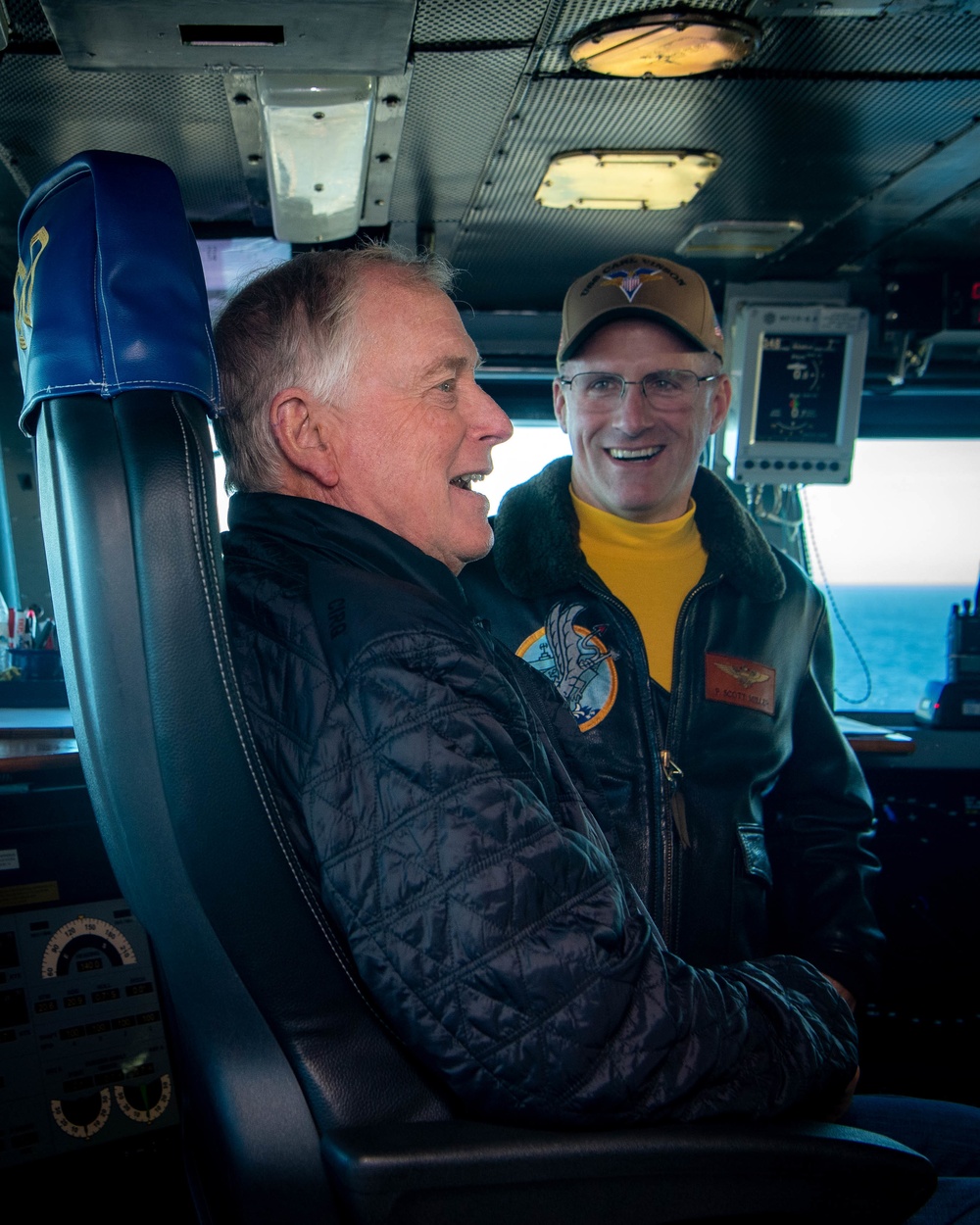 USS Carl Vinson (CVN 70) Sailors Host Dan Quayle in the Pacific Ocean