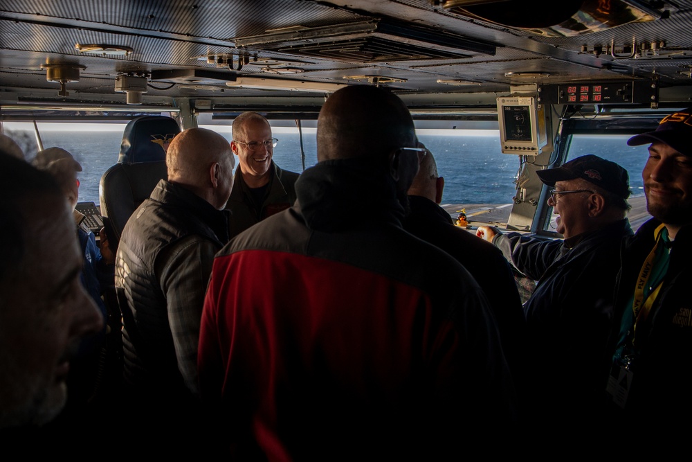 USS Carl Vinson (CVN 70) Hosts Visitors While Underway