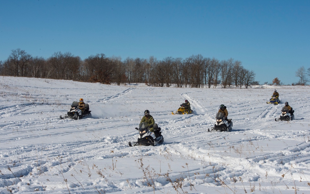 U.S. Navy Explosive Ordnance Disposal Conducts Arctic Mobility Training During Snow Crab Ex