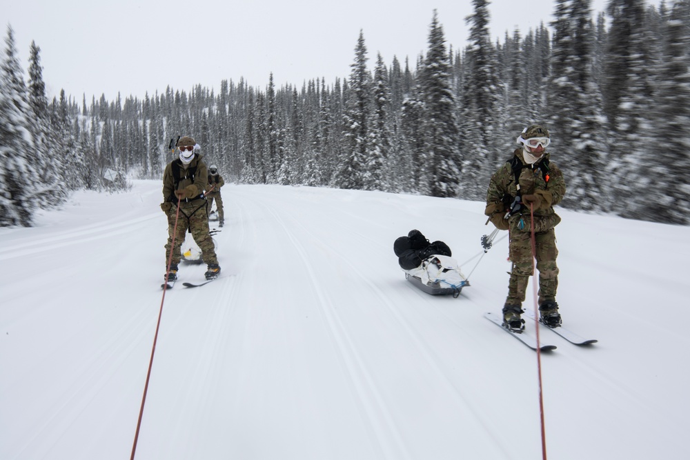 3rd ASOS special warfare Airmen conduct unsupported, sustained cold-weather training during Operation Agipen 2: Part III