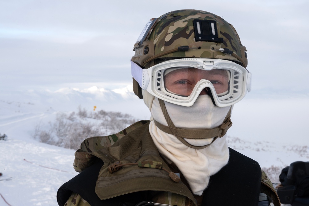 3rd ASOS special warfare Airmen conduct unsupported, sustained cold-weather training during Operation Agipen 2: Part III