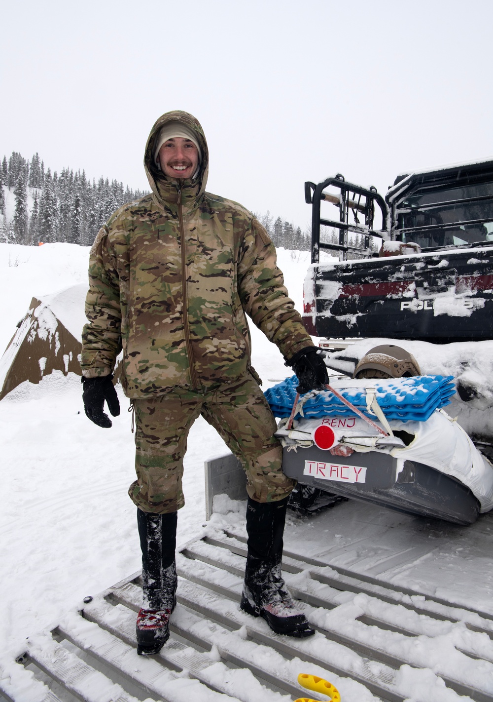 3rd ASOS special warfare Airmen conduct unsupported, sustained cold-weather training during Operation Agipen 2: Part III