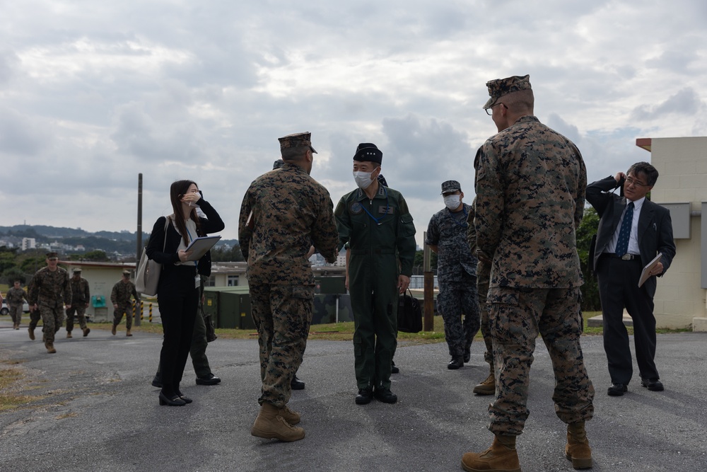 Japanese Southwestern Air Defense Force Visits MACS-4  