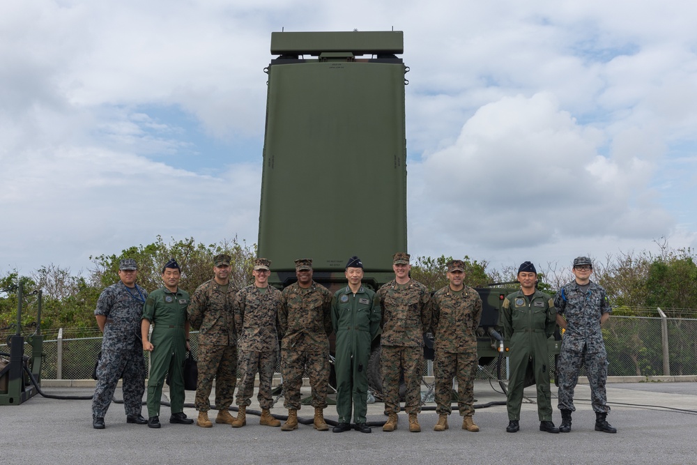 Japanese Southwestern Air Defense Force Visits MACS-4  