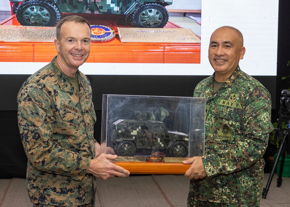 MARFORPAC Marines and Philippine Marines meet for annual Marine 2 Marine Staff Talks Day 3