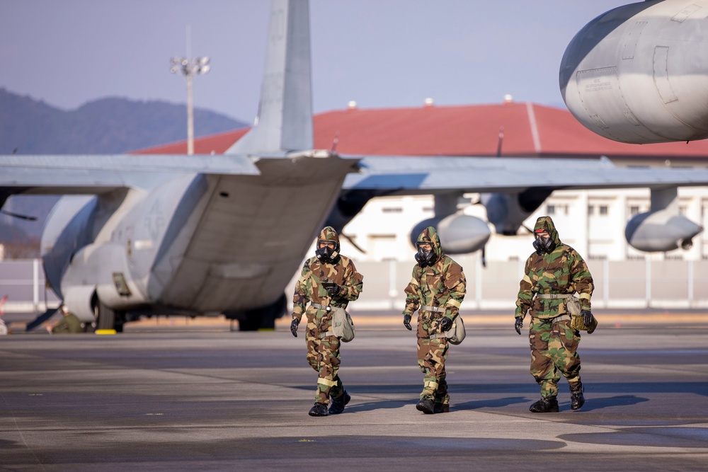 VMGR-152 Conducts Flight Line CBRN Training