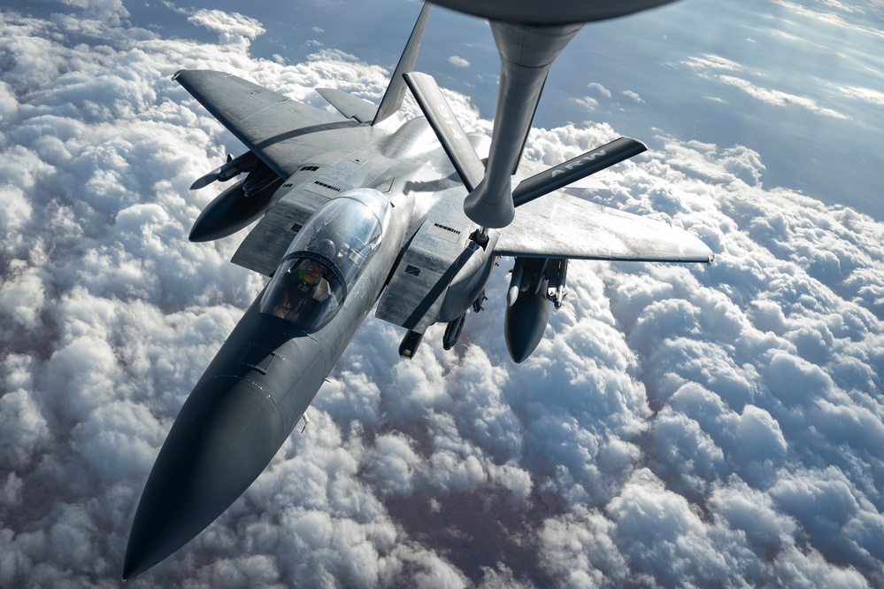 91st EARS Refuels F-15E Strike Eagles