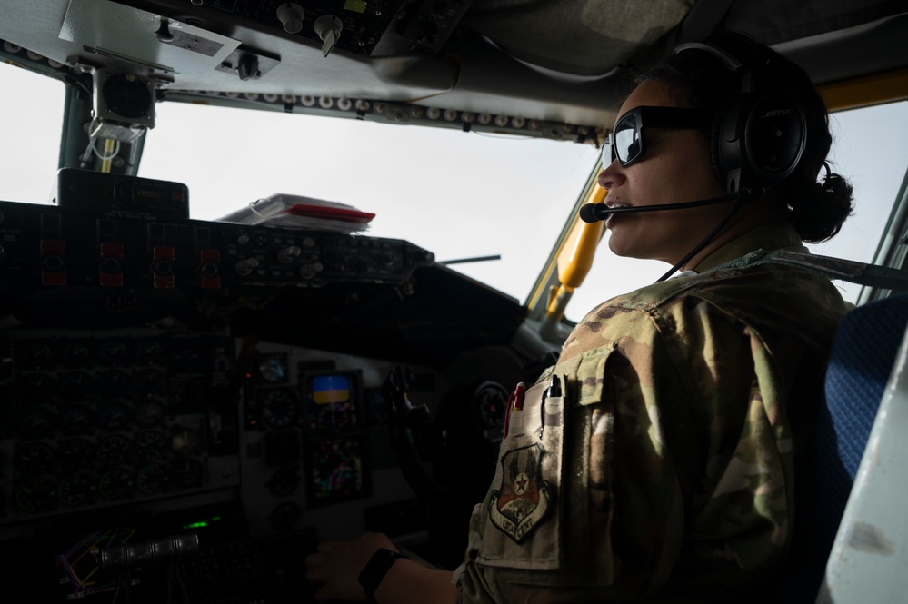 91st EARS Refuels F-15E Strike Eagles