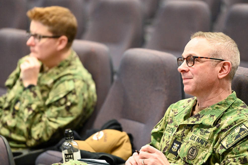 USNCC Visits NAS Whidbey Island