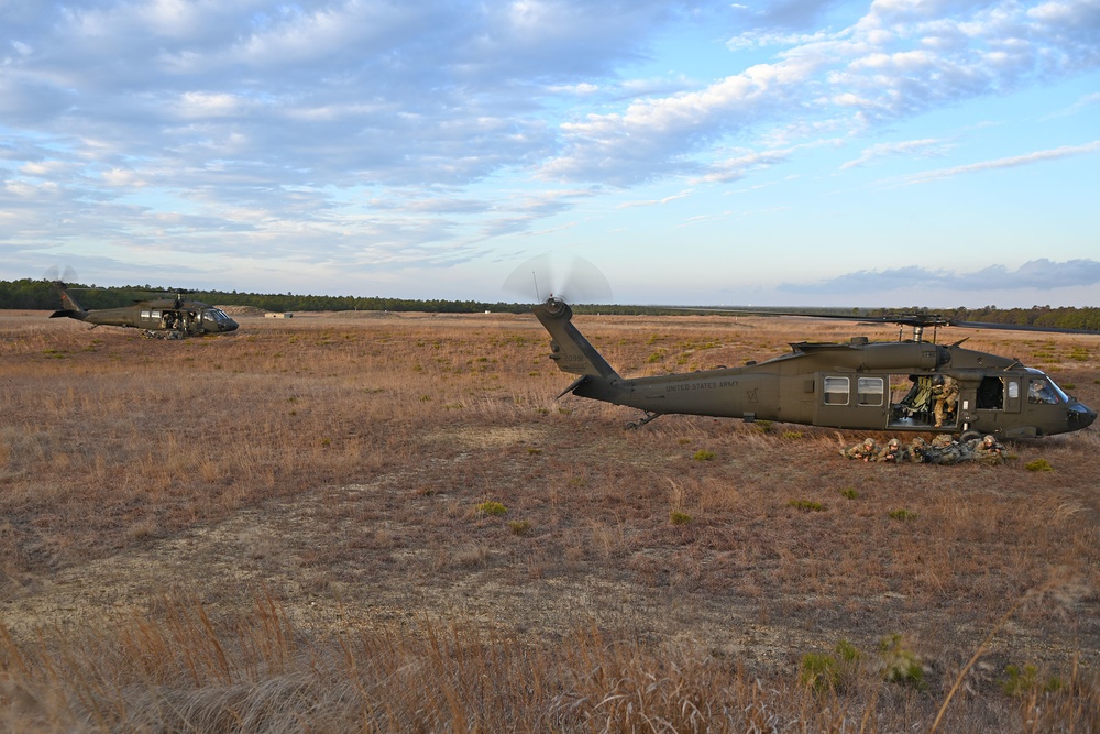 1st Battalion 114th Infantry conducting Air Assault Training on range 61, 10 February 2023.