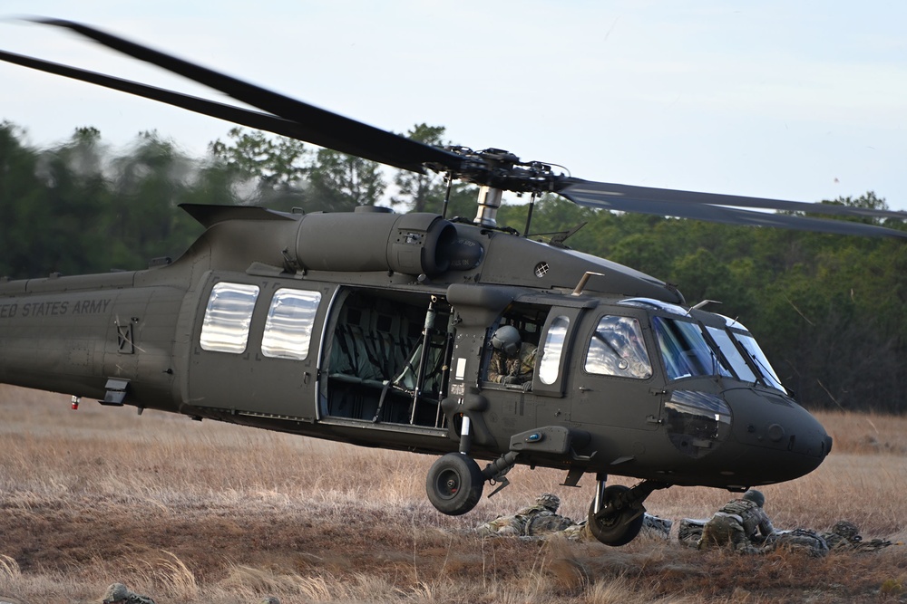 1st Battalion 114th Infantry conducting Air Assault Training on range 61, 10 February 2023.