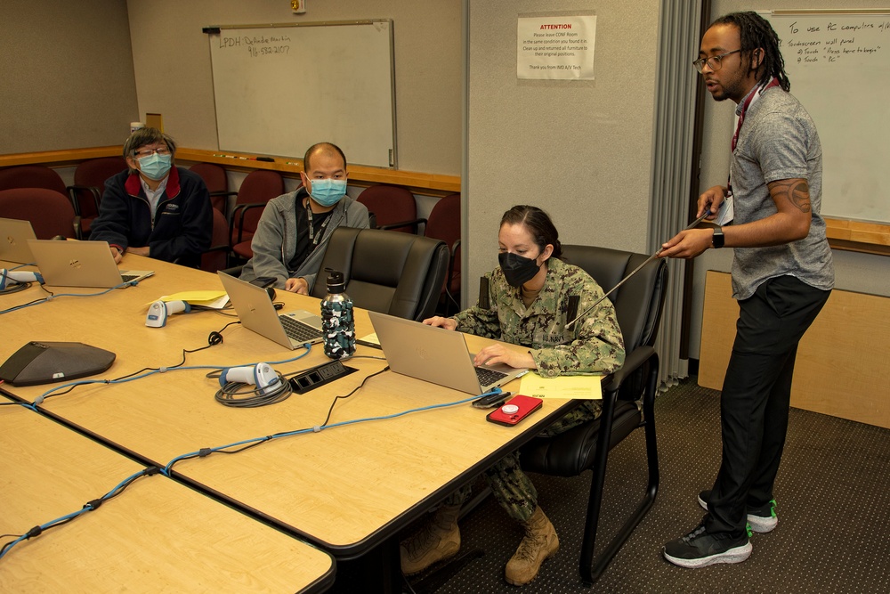 NMRC Staff Receives Military Health System GENESIS Training